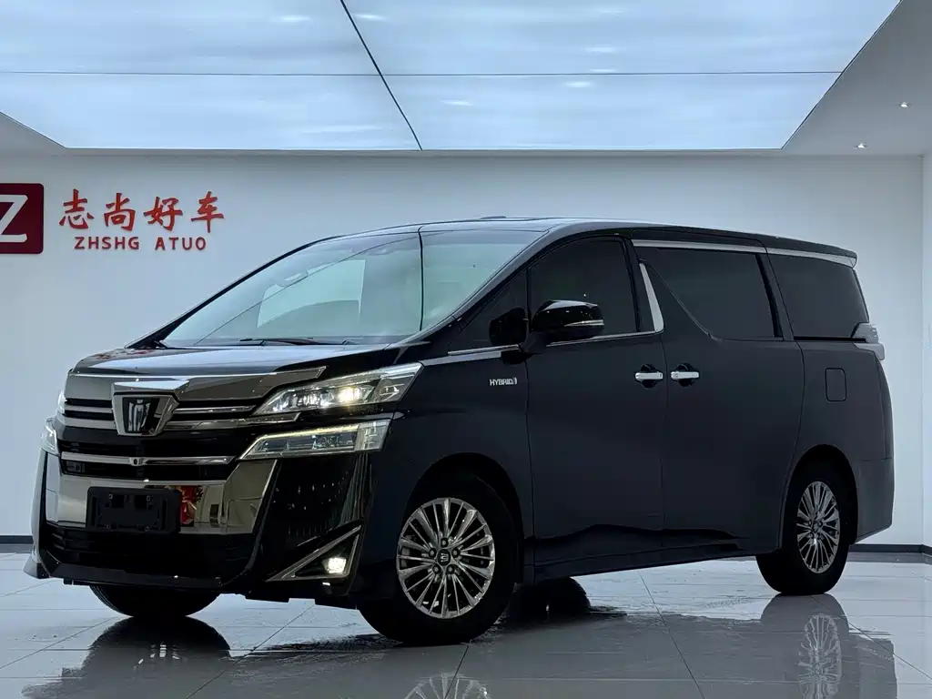 Toyota Vellfire 2021 — фото 1