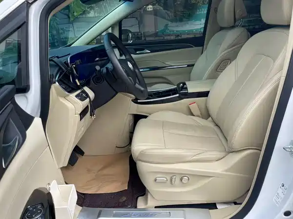 Buick GL8 2024