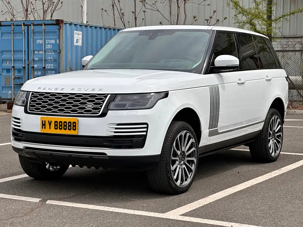 Land Rover Range Rover 2020 — фото 1