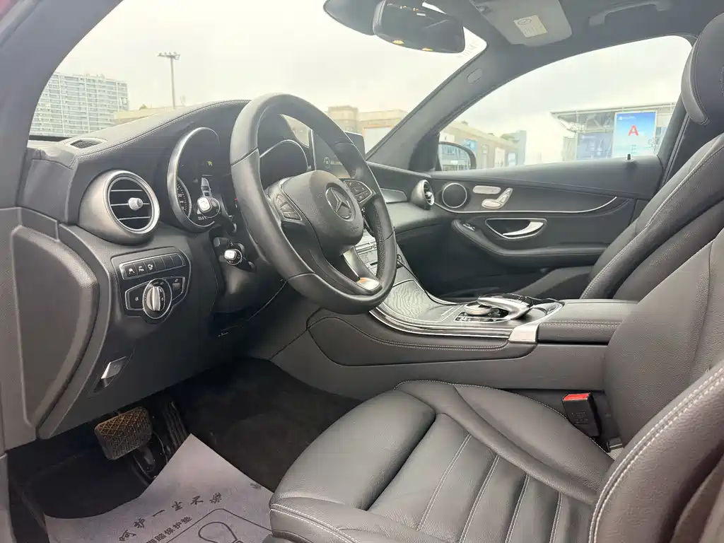 Mercedes-Benz GLC Coupe 2018 — фото 16