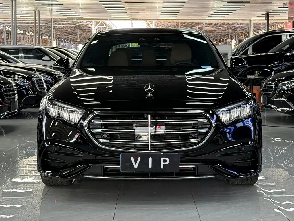 Mercedes-Benz E-Class 2025