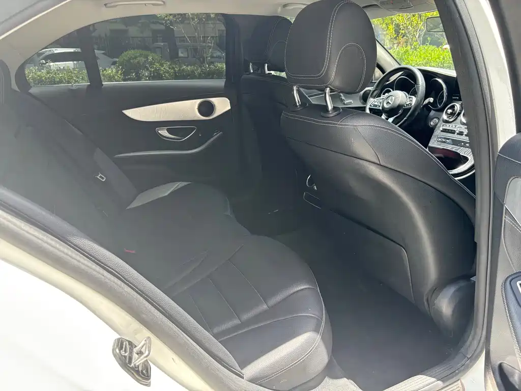 Mercedes-Benz C-Class 2019 — фото 13