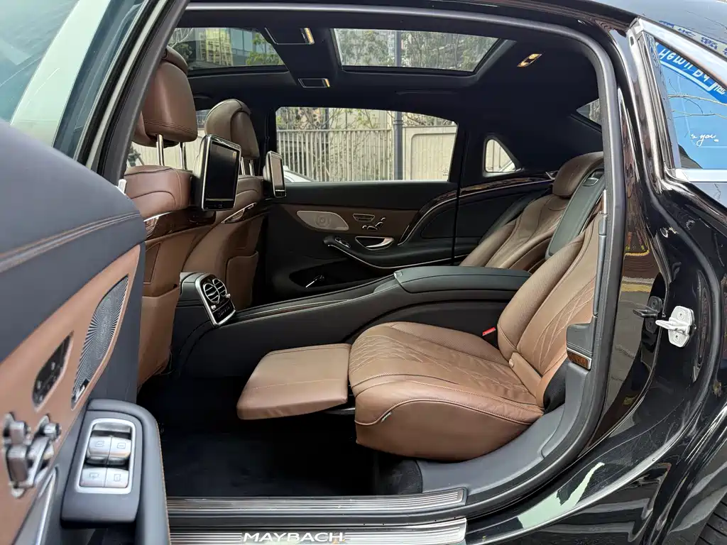 Mercedes-Benz S-Class 2017 — фото 17