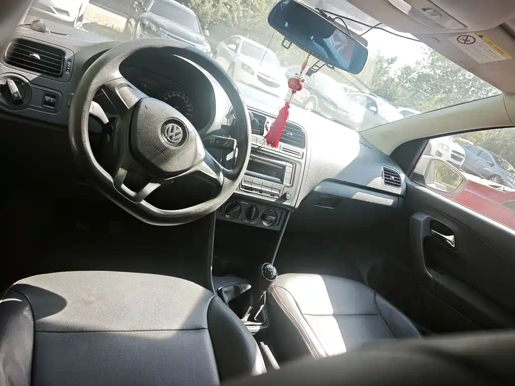 Volkswagen Polo 2016