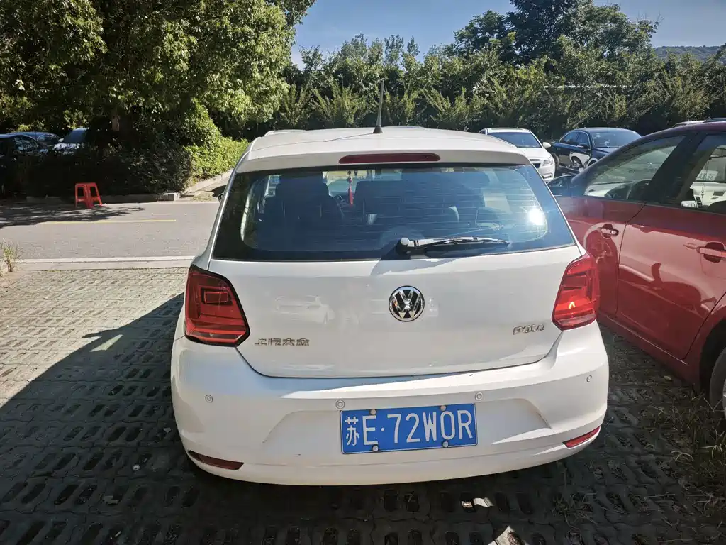 Volkswagen Polo 2016