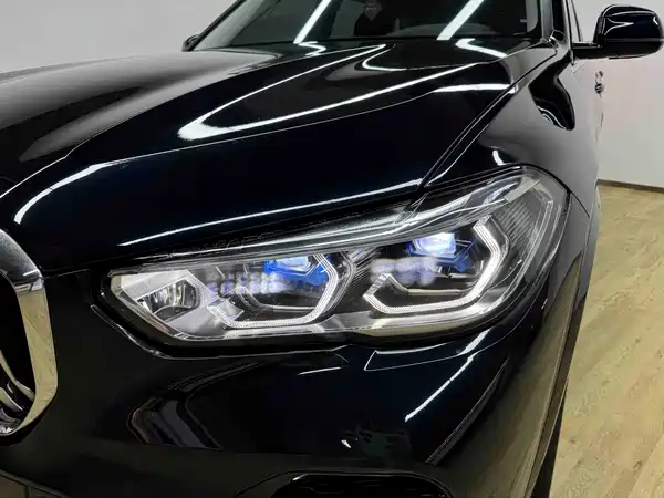 BMW X5 2022