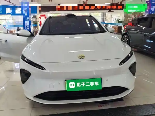 NIO ET7 2022