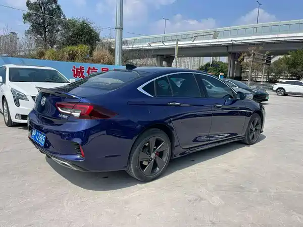 Buick Regal 2020