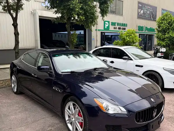 Maserati Quattroporte 2013