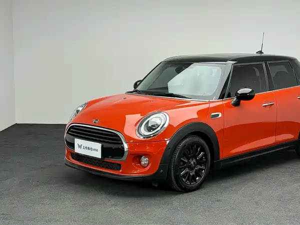 MINI 2019