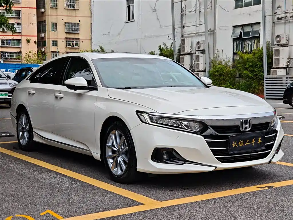 Honda Accord 2022 — фото 3