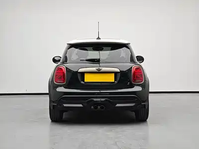 MINI MINI 2022