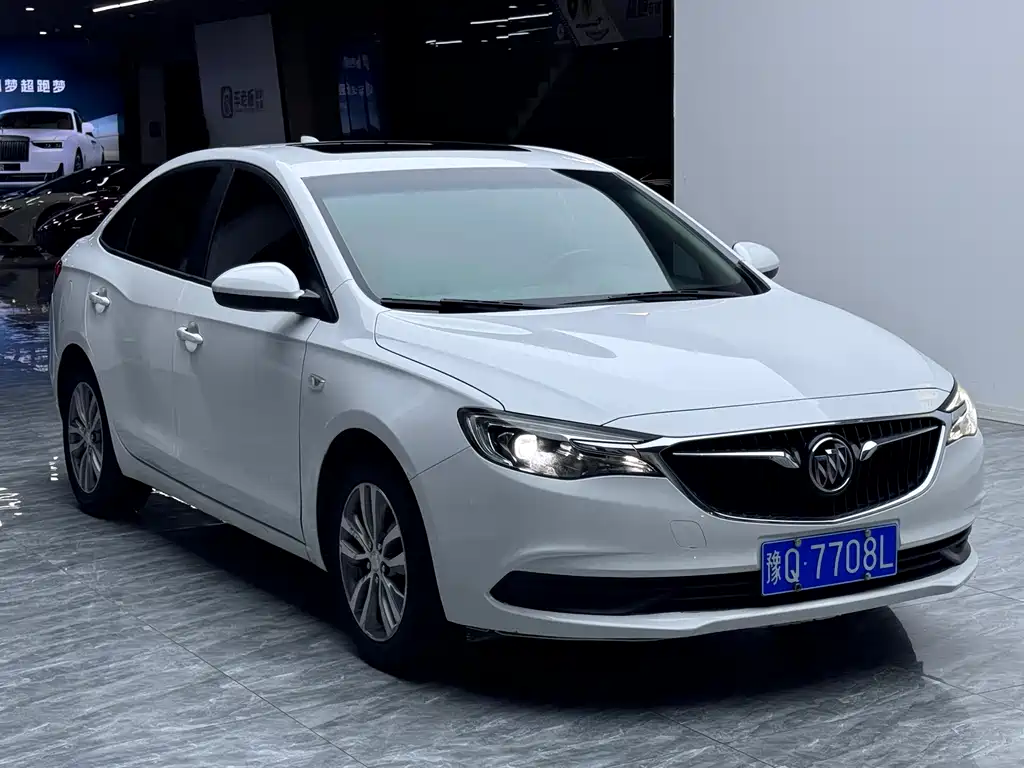 Buick Excelle 2019 — фото 2