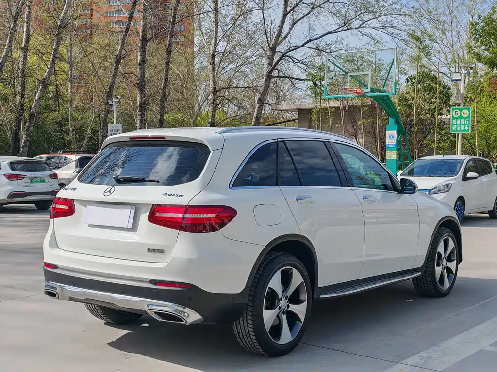 Mercedes-Benz GLC 2016