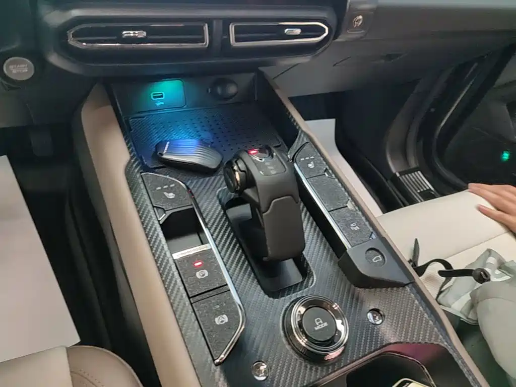 Haval Dargo PLUS EV 2023 — фото 14