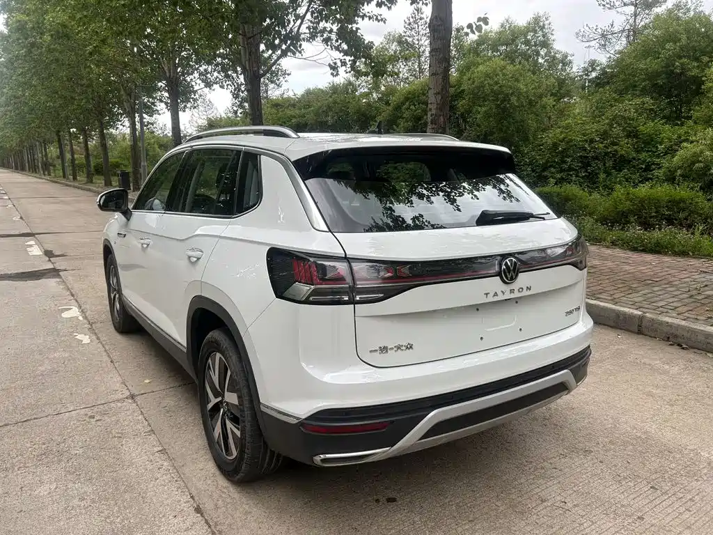 Volkswagen Tayron 2023