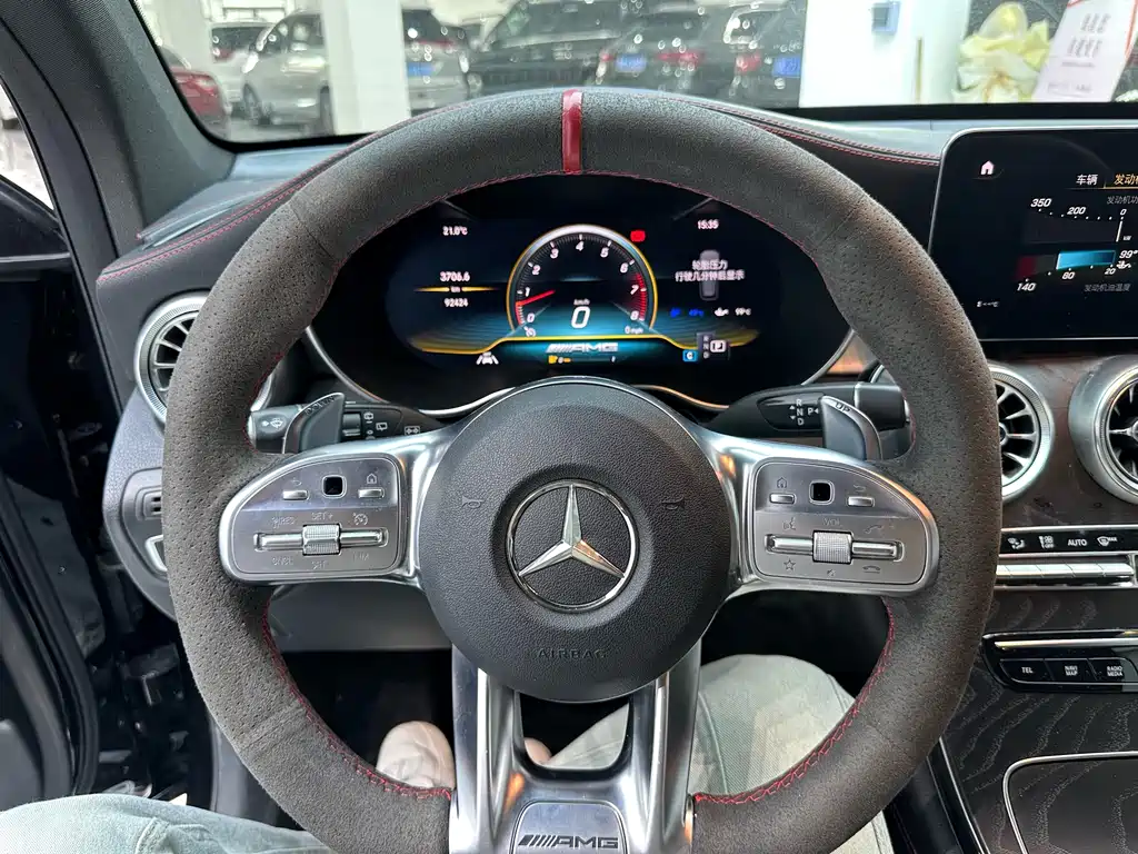 Mercedes-Benz GLC AMG 2020 — фото 12