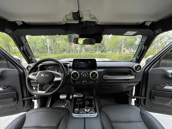 BAIC BJ40 2023