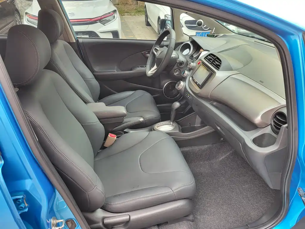 Honda Fit 2014 — фото 15