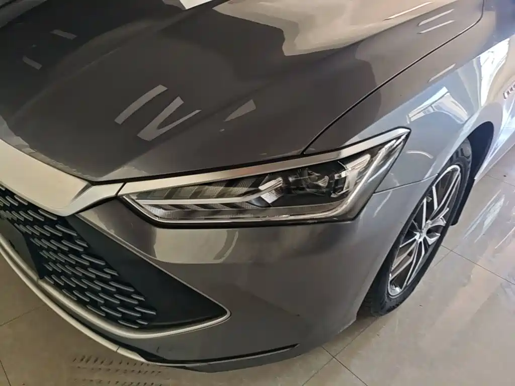 BYD Qin PLUS 2022 — фото 24