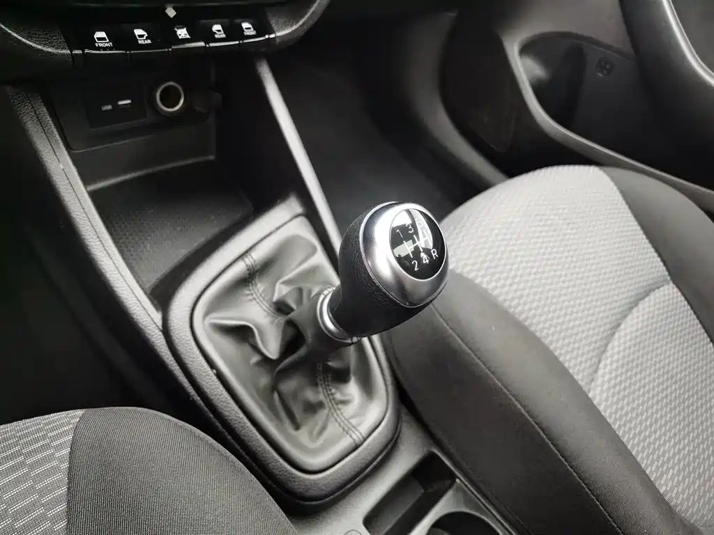 Hyundai Verna 2019 — фото 13