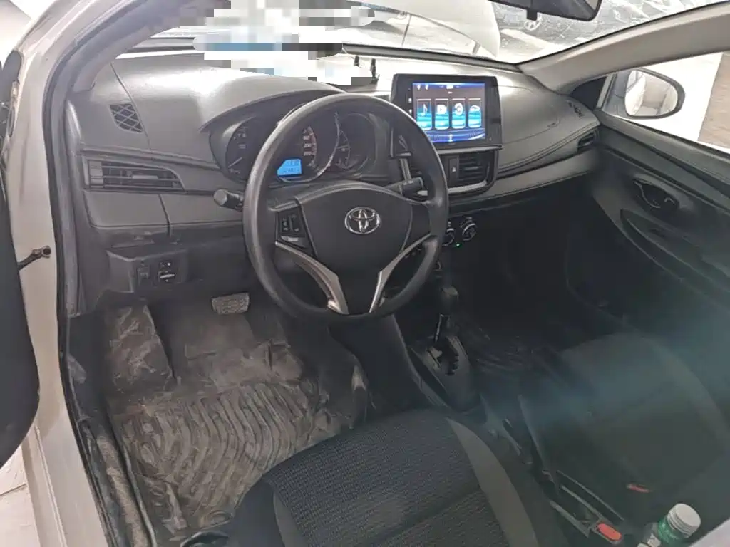 Toyota Vios 2023 — фото 10
