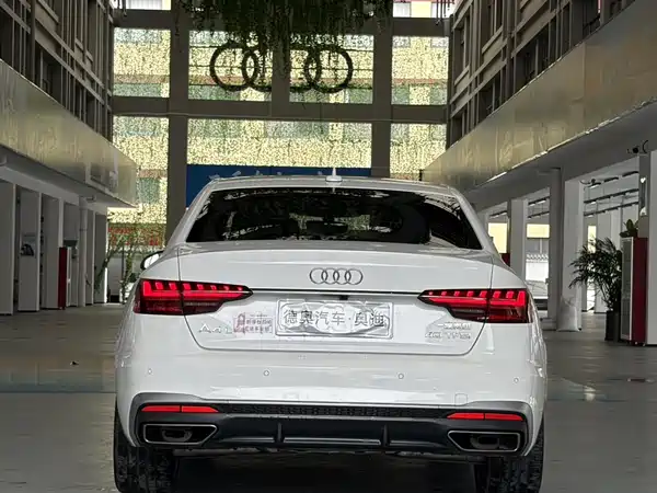 Audi A4L 2024