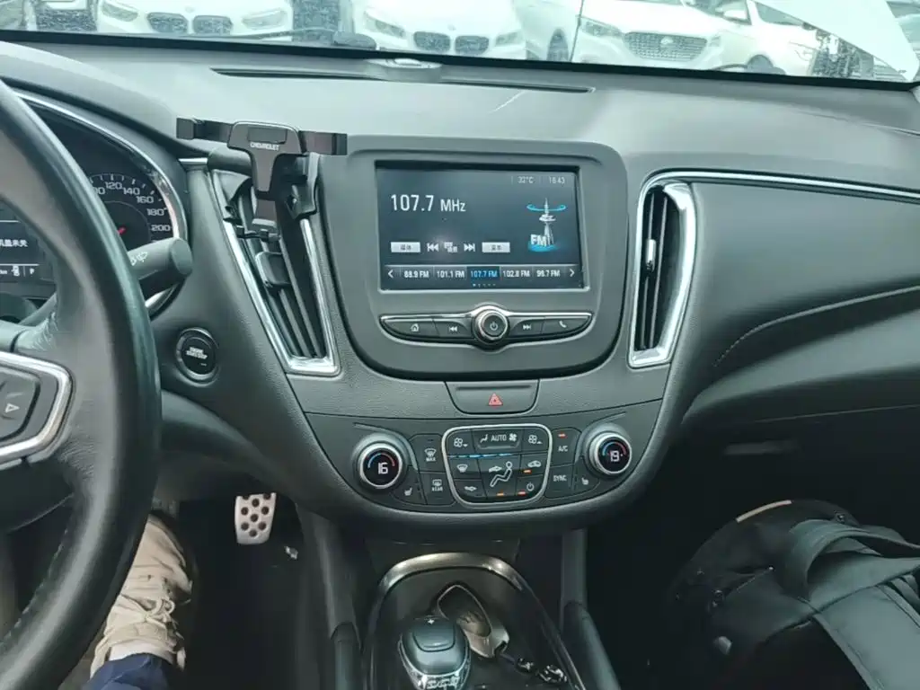 Chevrolet Malibu XL 2017 — фото 13