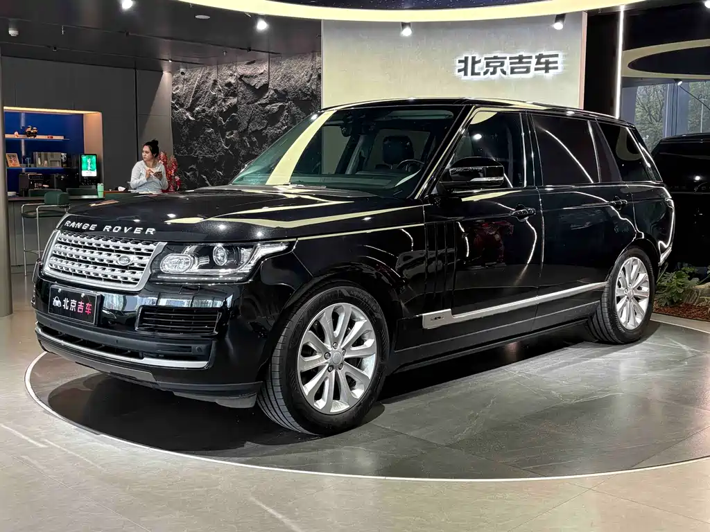Land Rover Range Rover 2017 — фото 1