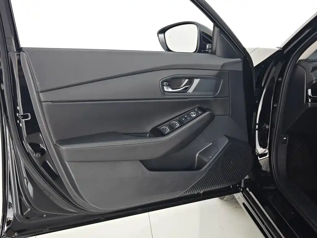 Honda Inspire 2025 — фото 14