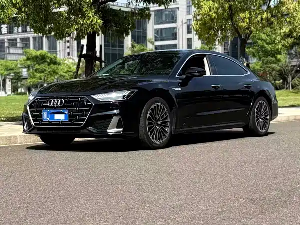 Audi A7L 2024