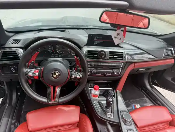 BMW M4 2019