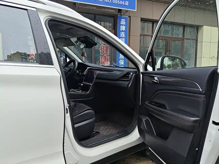 GAC Trumpchi GS4 PLUS 2024 — фото 8