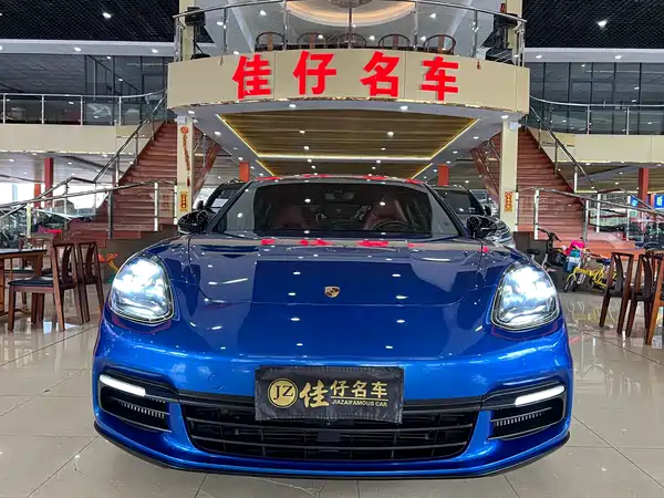 Porsche Panamera 2019