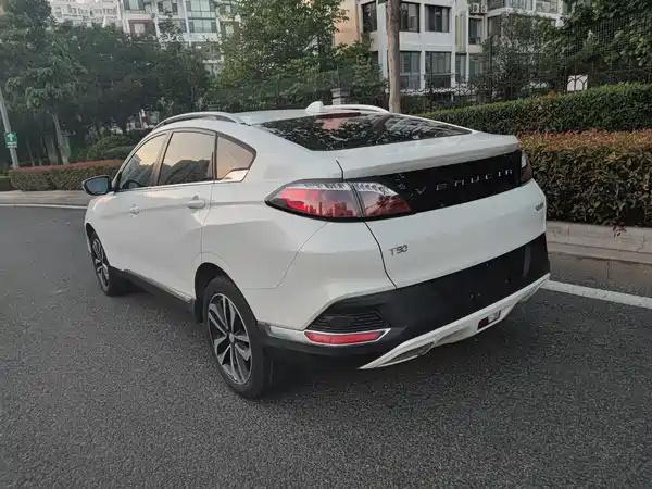 Venucia T90 2017