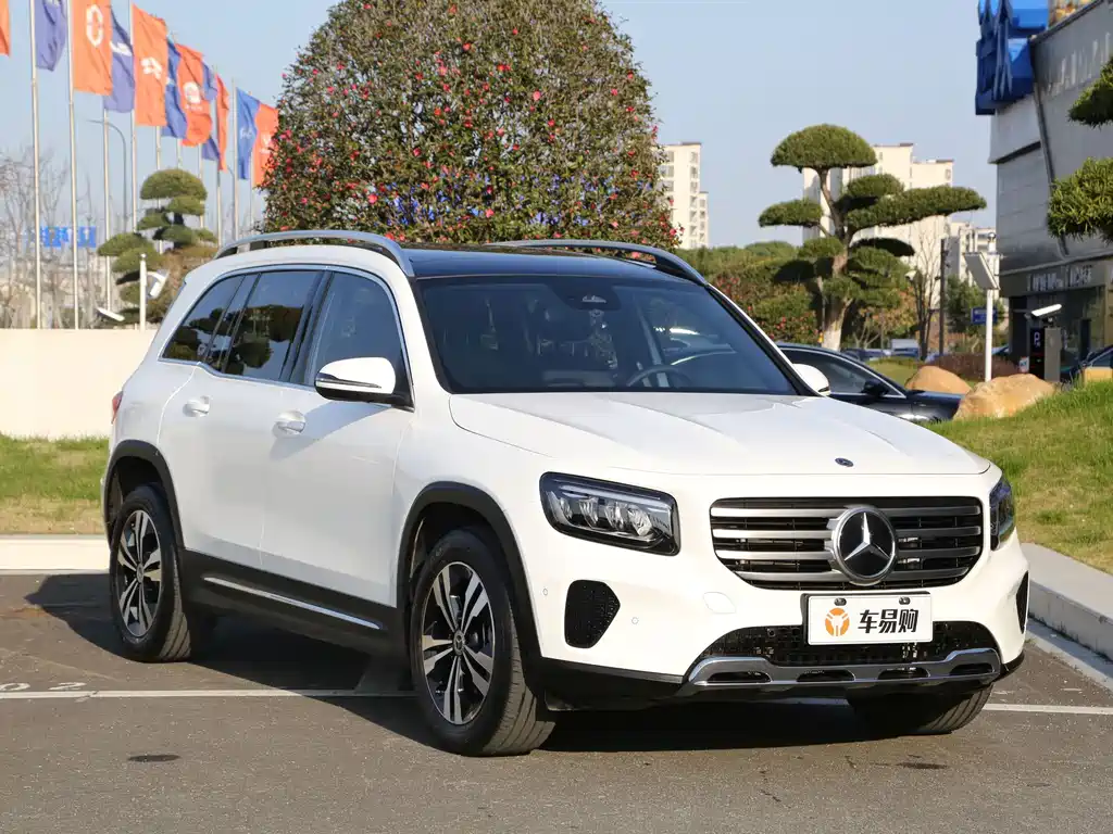 Mercedes-Benz GLB 2024