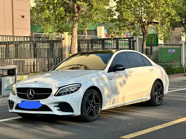 Mercedes-Benz C-Class 2021