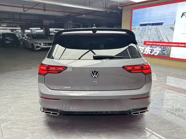 Volkswagen Golf 2022