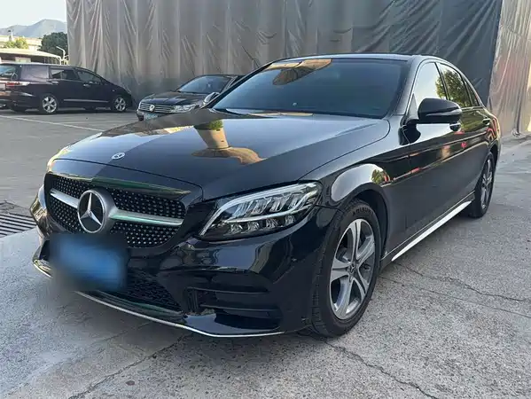 Mercedes-Benz C-Class 2020
