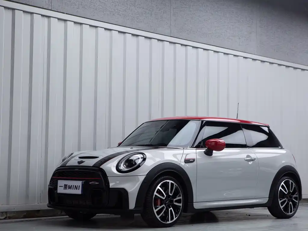 MINI JCW 2022