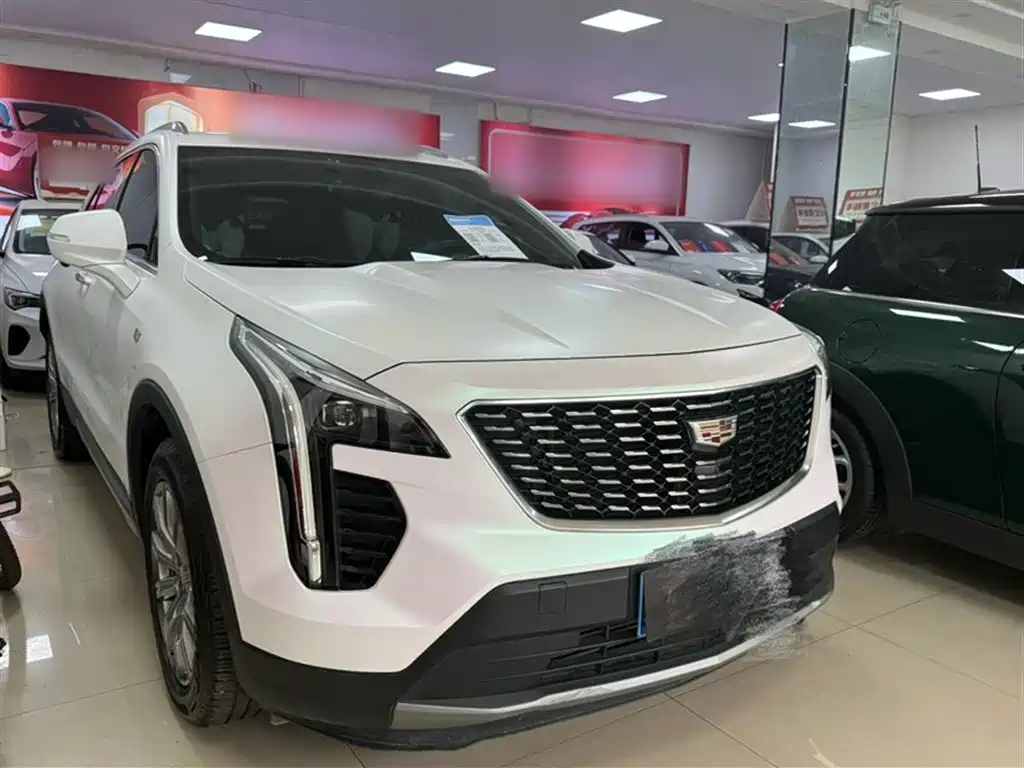 Cadillac XT4 2021 — фото 4