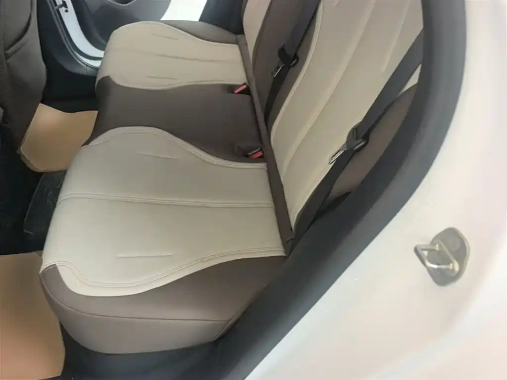 BYD Qin PLUS 2023 — фото 17