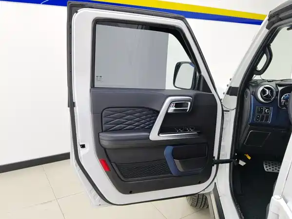 BAIC BJ40 2021