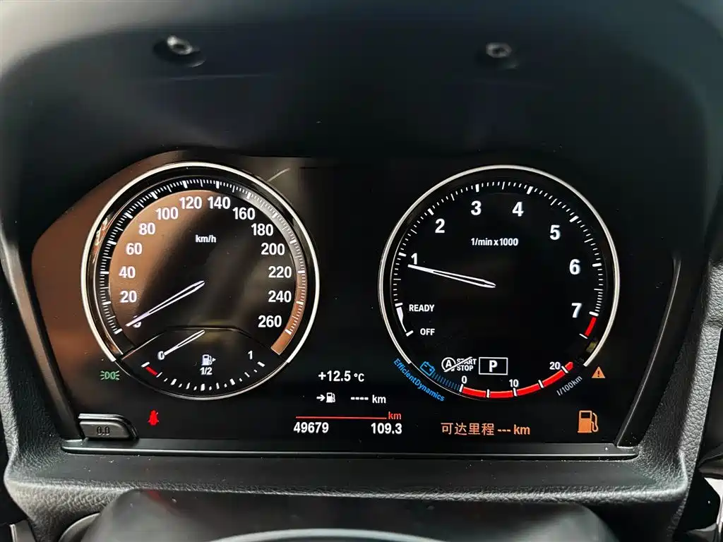 BMW 1 Series 2022 — фото 12