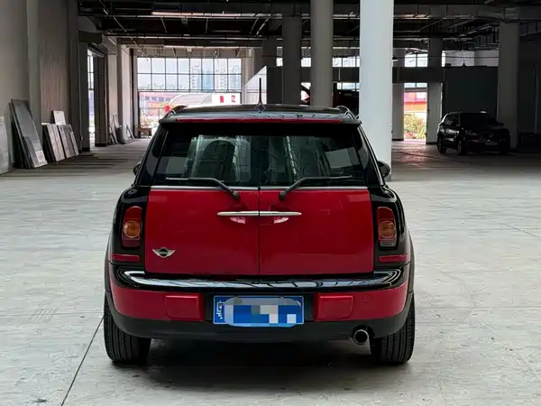 MINI Clubman 2010
