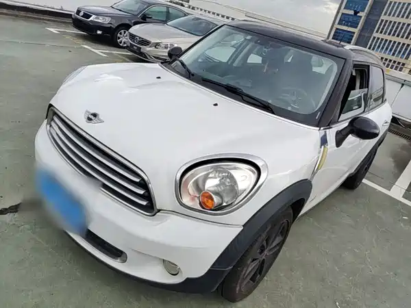MINI Countryman 2014