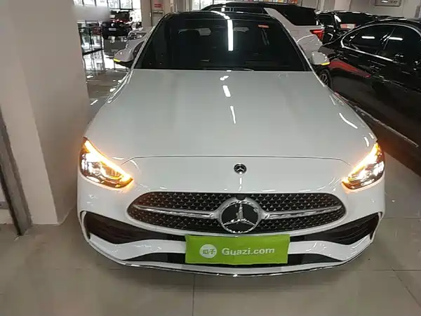 Mercedes-Benz C-Class 2023