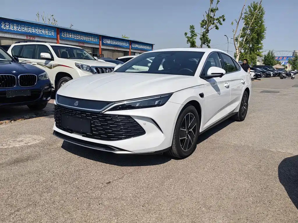 BYD Qin L 2025 — фото 1