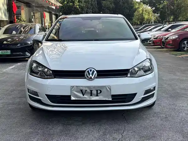Volkswagen Golf 2016