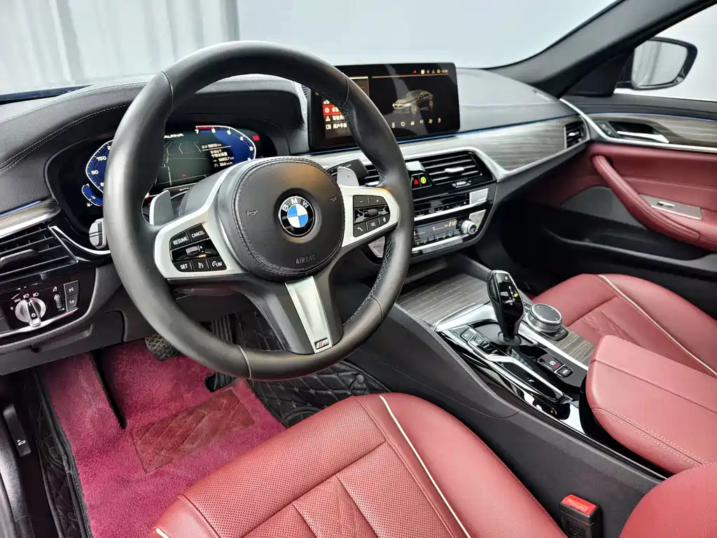BMW 5 Series 2022